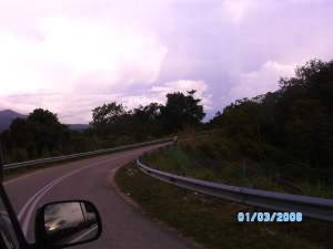 SANY0416 Kiri kanan jalan alam nan hijau, sehijau PAS.