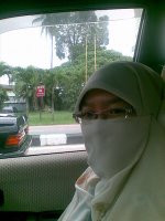 Sahabat saya yang memakai purdah di keluargakusayang.blogspot.com